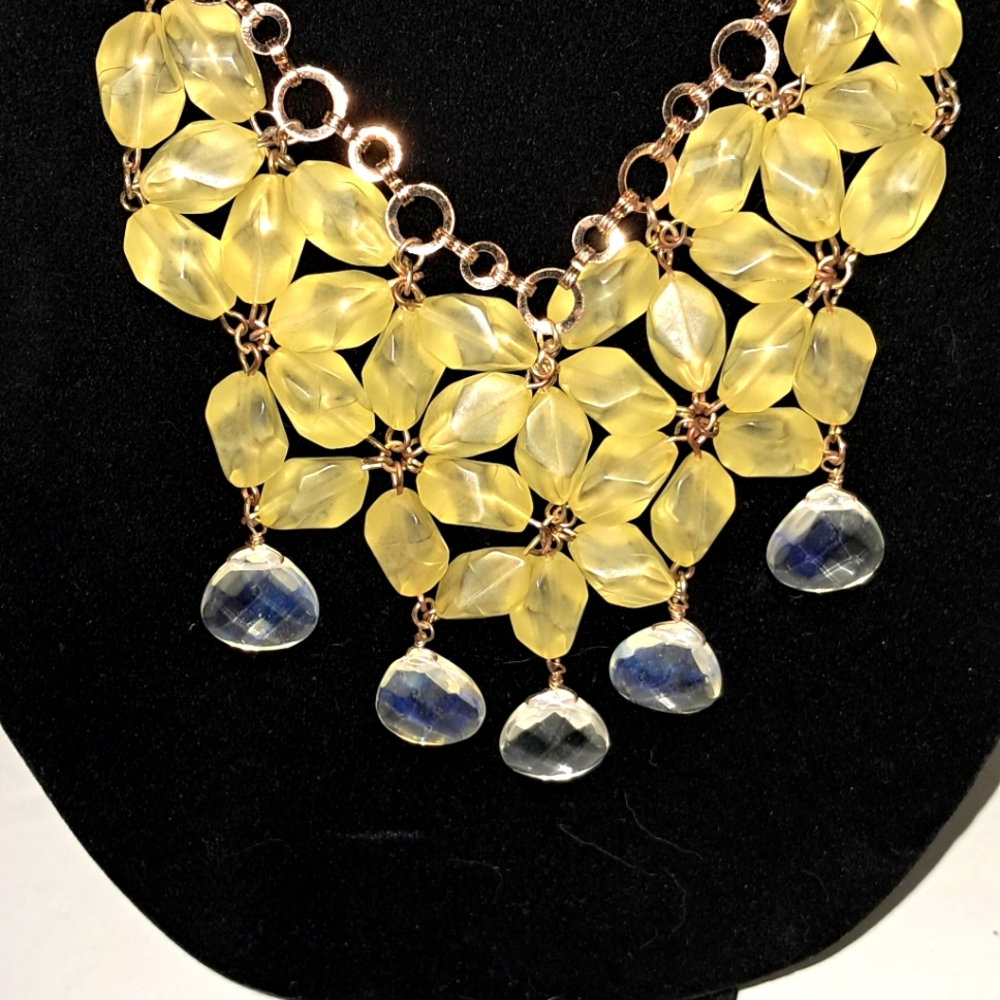 Coldwater Creek Frosted Floral Bib Statement Acrylic Teardrop Necklace